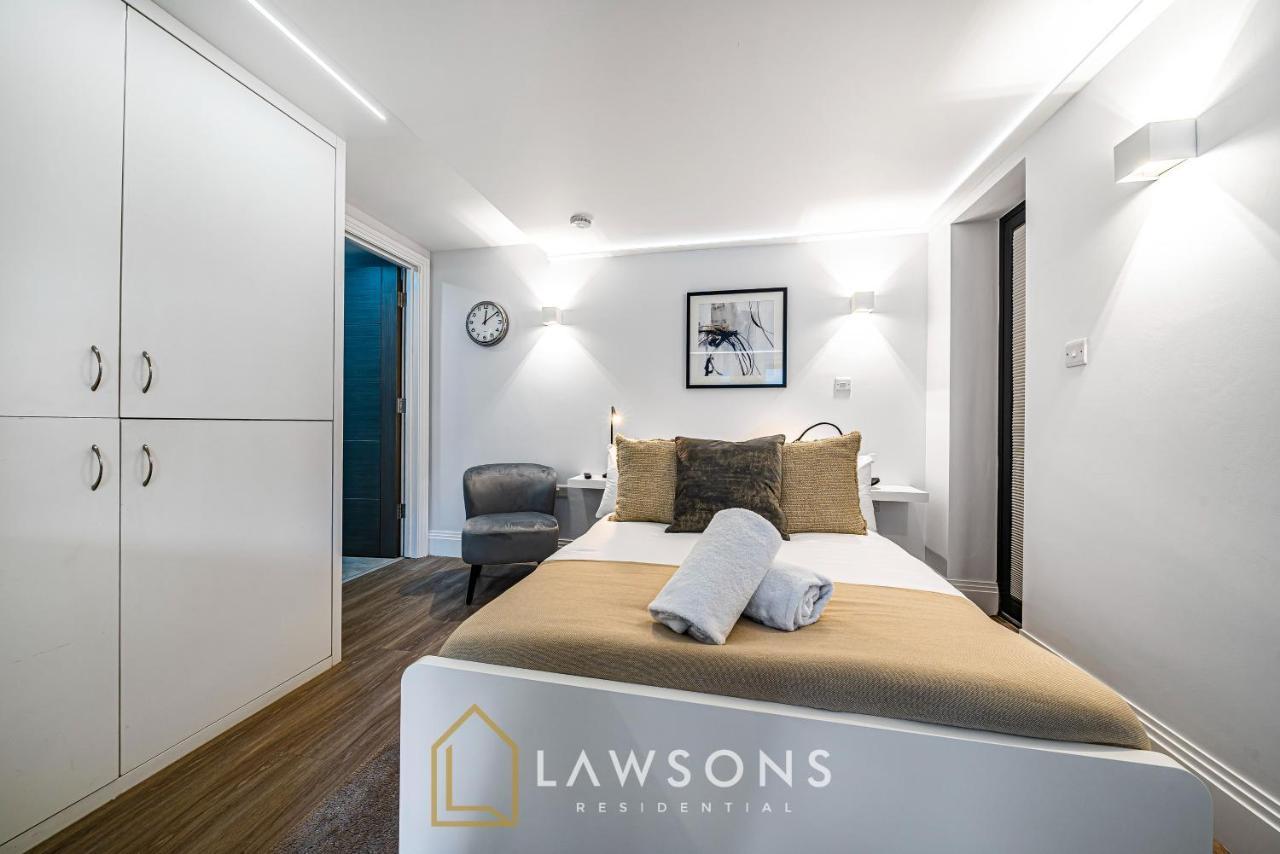 Cosy Living By Lawsons Apartment Уиндзор Екстериор снимка