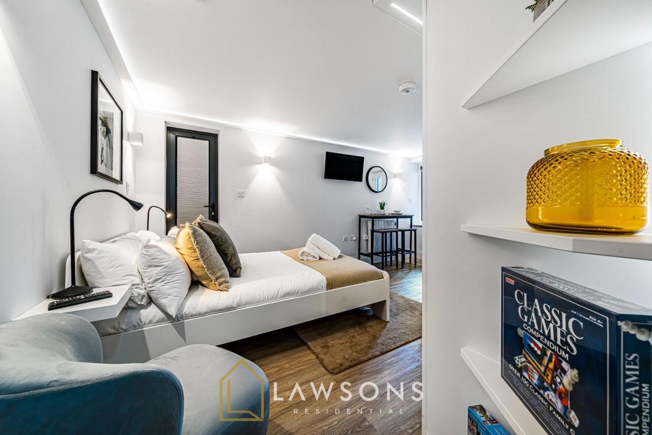 Cosy Living By Lawsons Apartment Уиндзор Екстериор снимка