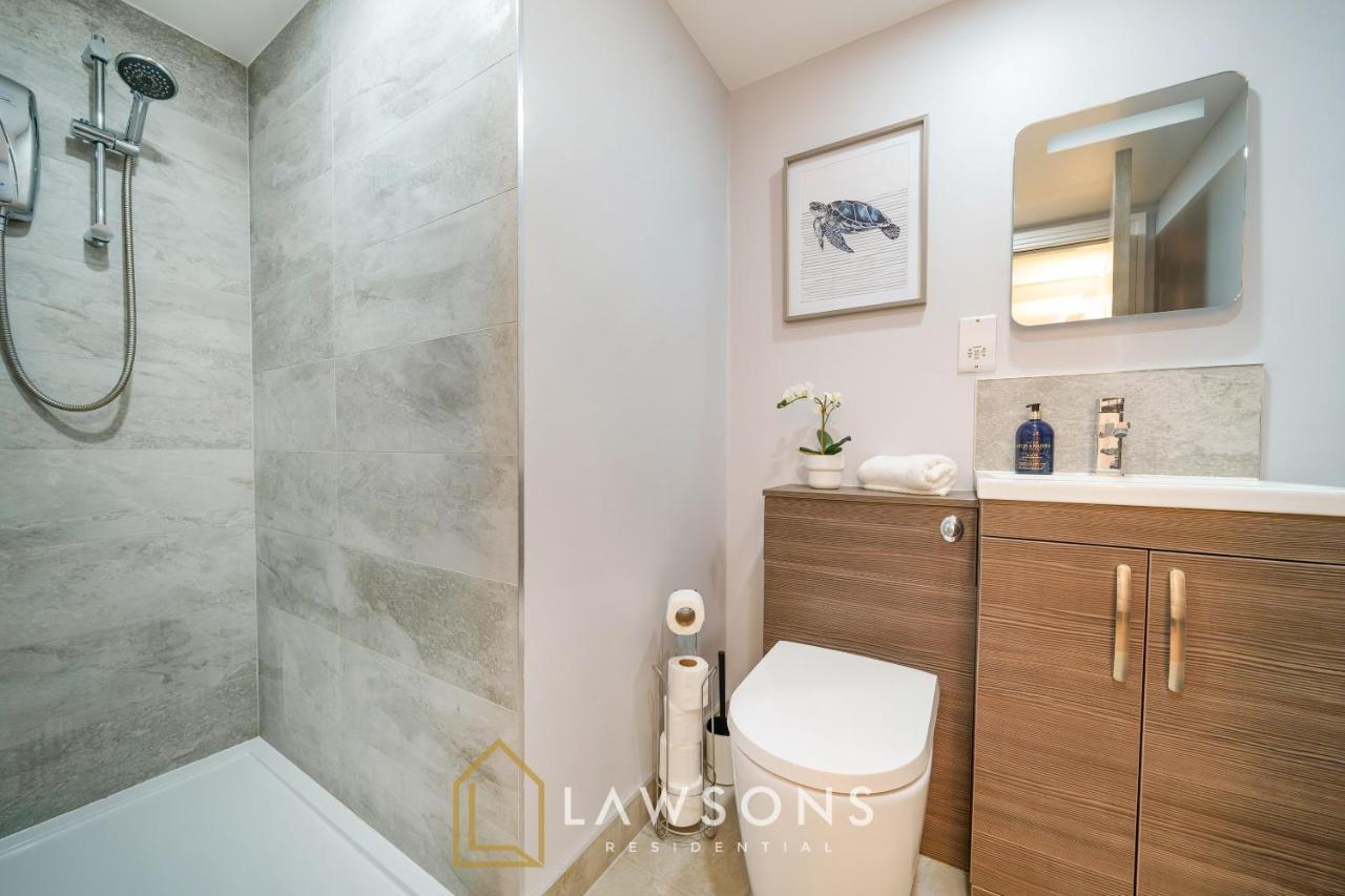 Cosy Living By Lawsons Apartment Уиндзор Екстериор снимка